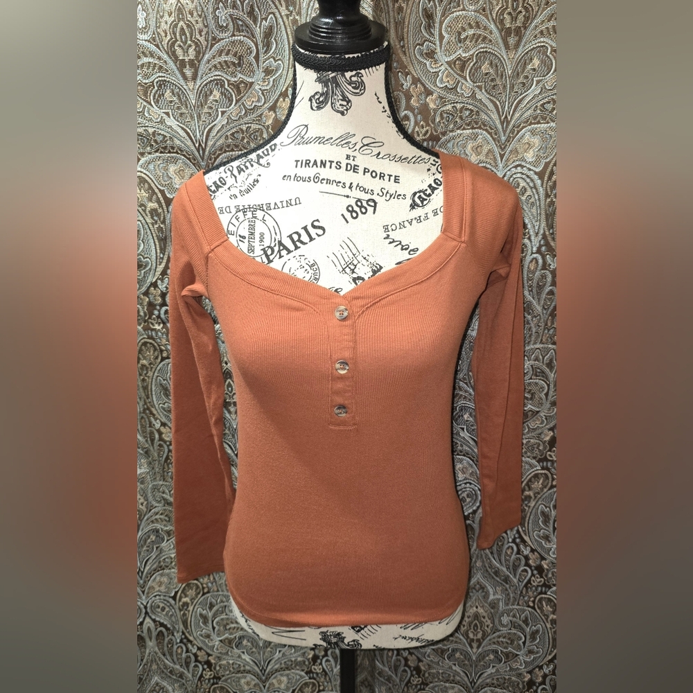Women's Button-Up Top - Brown